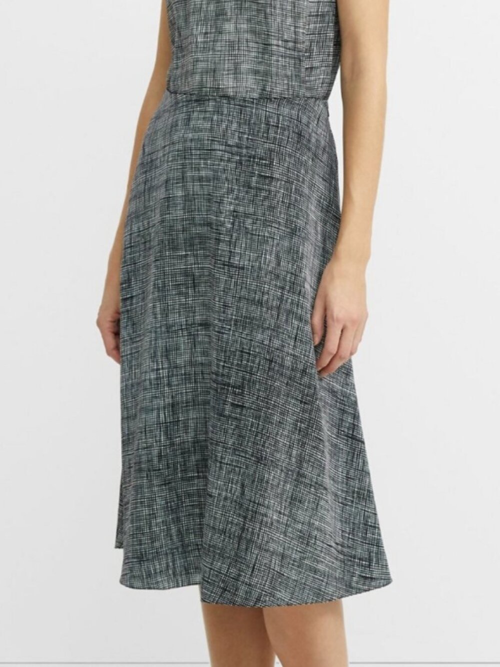 Theory Crosshatch Silk Volume Skirt, Size 4 - Picture 2 of 4